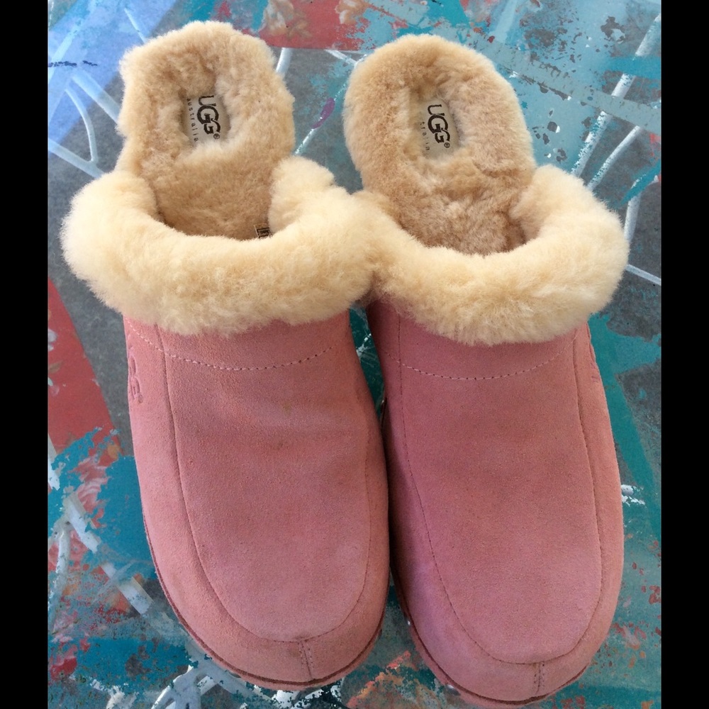 UGG "Kaylie"  Shearling-Lined Wood-Soled Clogs EUC